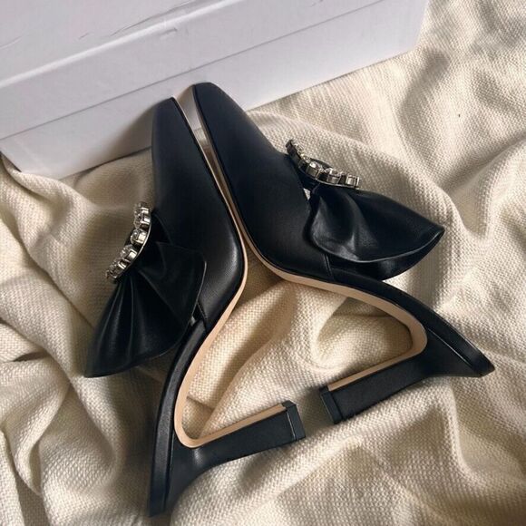 Manolo Blahnik Capitana Leather Buckle Mules Black 36 NEW - Picture 4 of 14